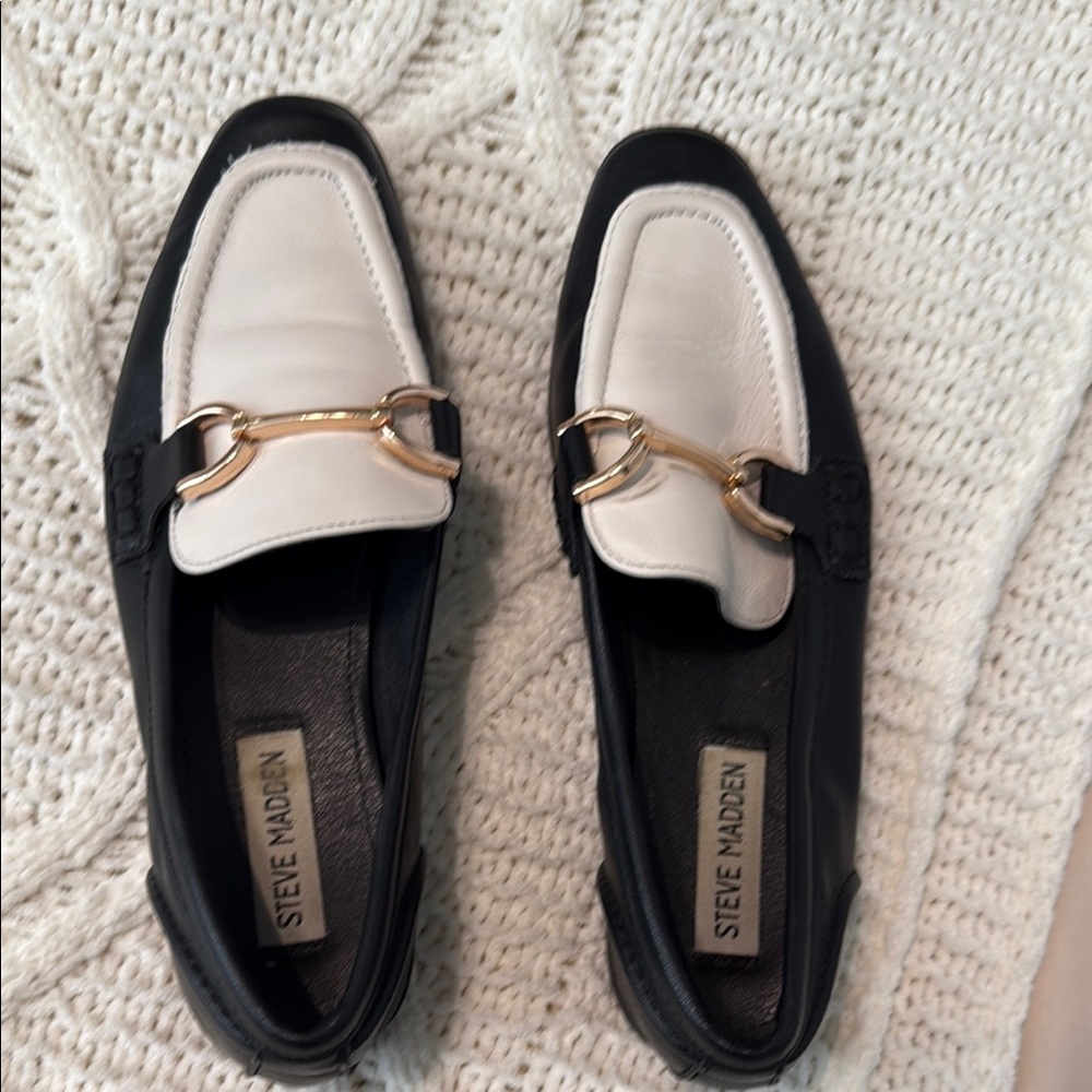 Steve Madden Black and White Flats with Gold Accent